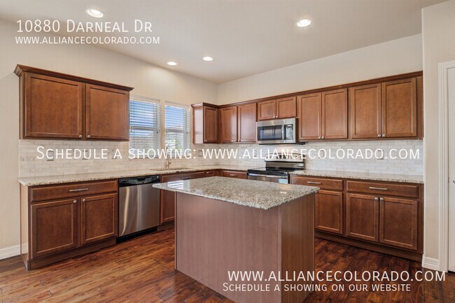 Building Photo - 10880 Darneal Dr