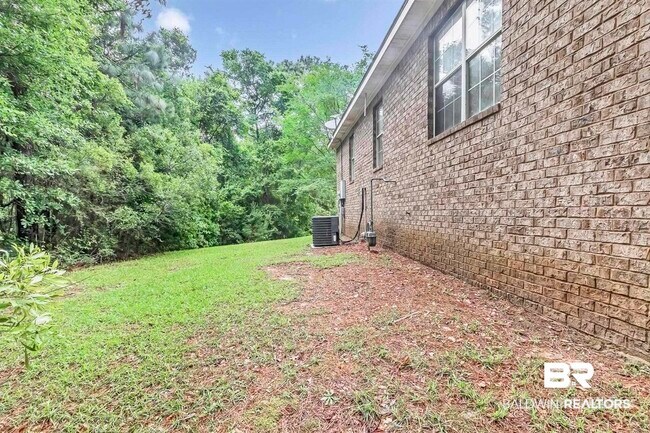Building Photo - 8352 Preakness Ct