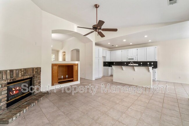 Building Photo - 37775 Amber Ln