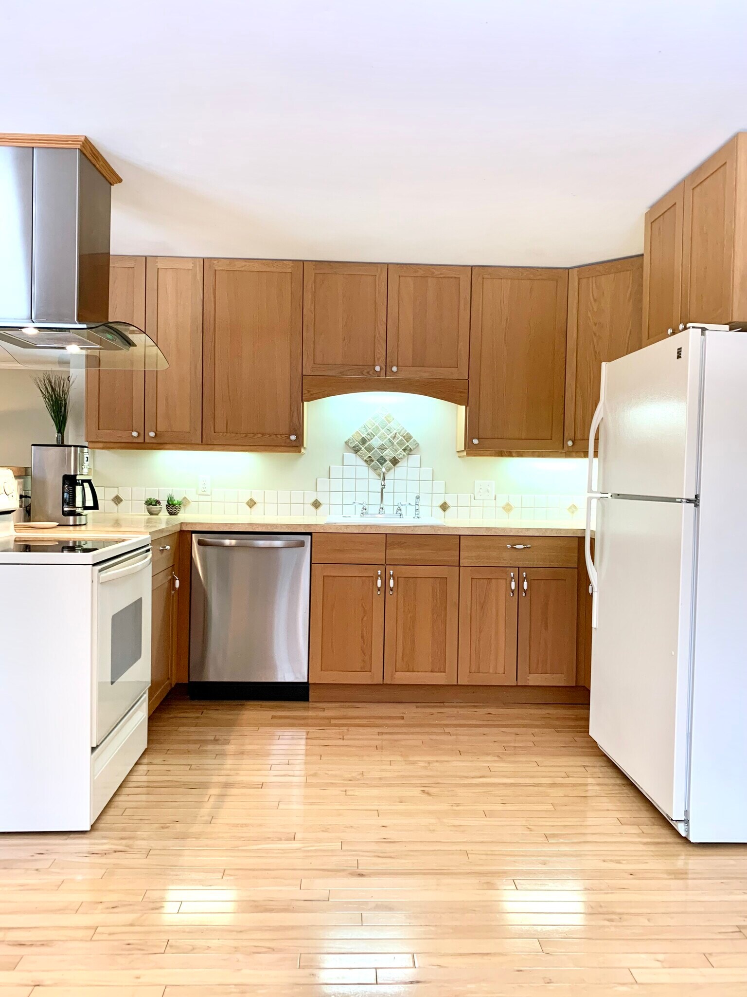 Building Photo - 8 Buchanan Rd