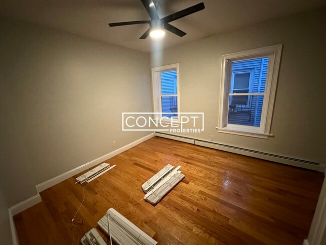Building Photo - 94 Winthrop St