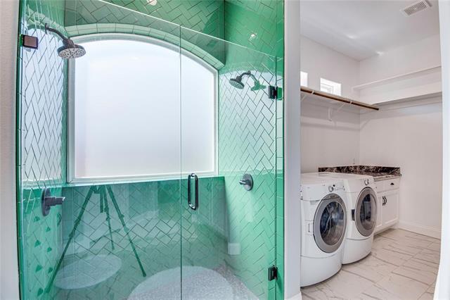 Building Photo - 6603 Westover Dr