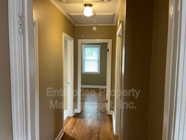 Building Photo - 3938 Brennan Dr