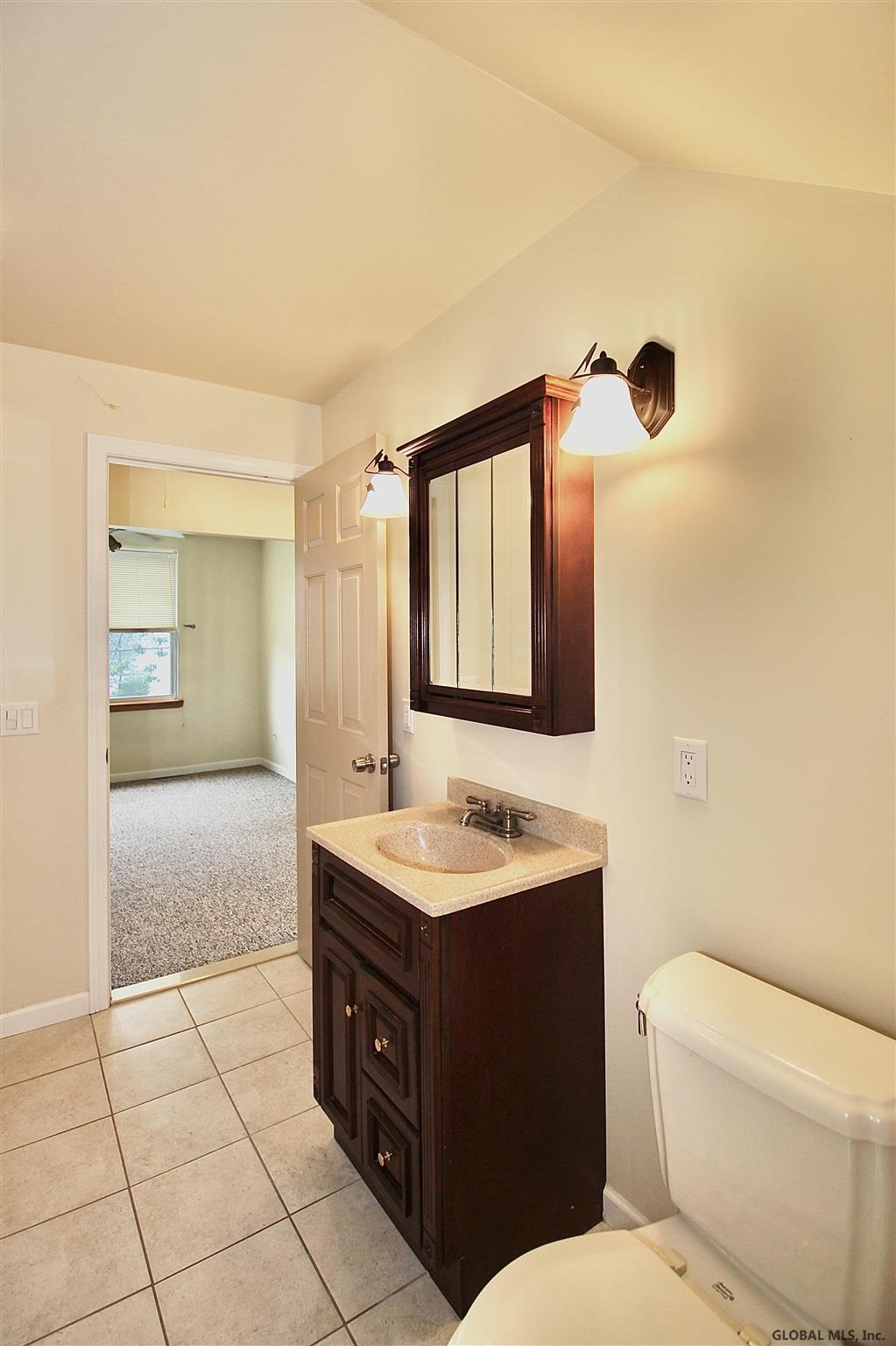 Building Photo - 7988 Mariaville Rd