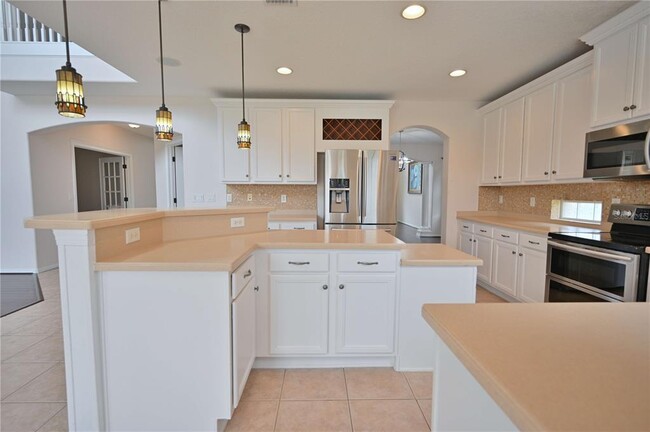 Building Photo - 4646 Pointe O Woods Dr