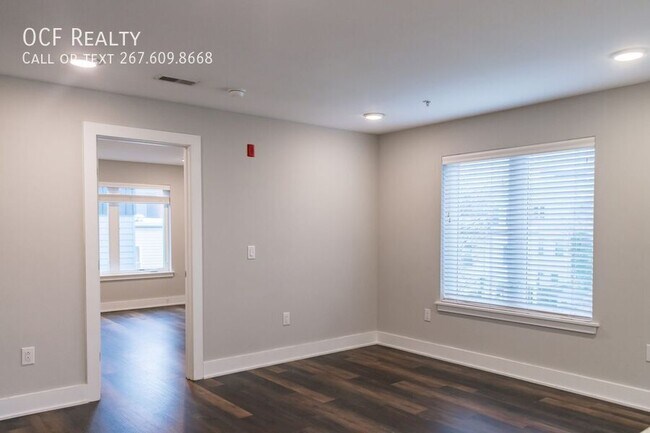 Building Photo - 817 N 20th St