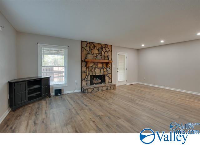 Building Photo - 3006 Dupree Dr SW