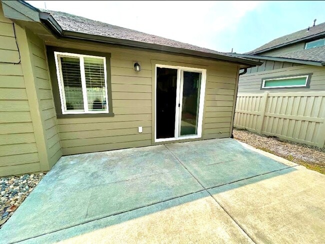 Building Photo - 3844 W Magnolia Ln