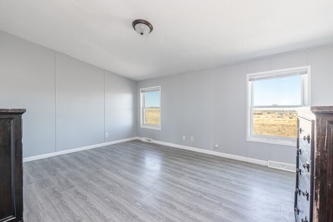 Building Photo - 20945 Via Duran Point