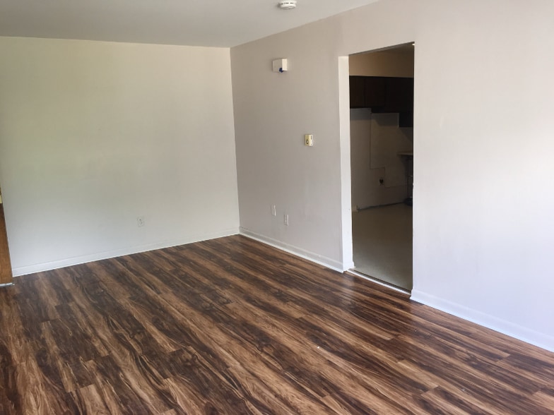 Building Photo - 319 S 5th Ave