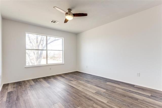 Building Photo - 2222 Wisteria Way