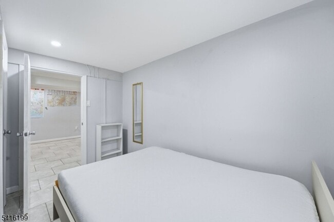 Building Photo - 30 Arden Rd