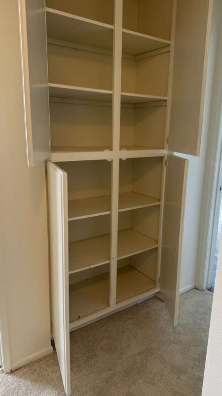 Building Photo - 44133 Beech Ave