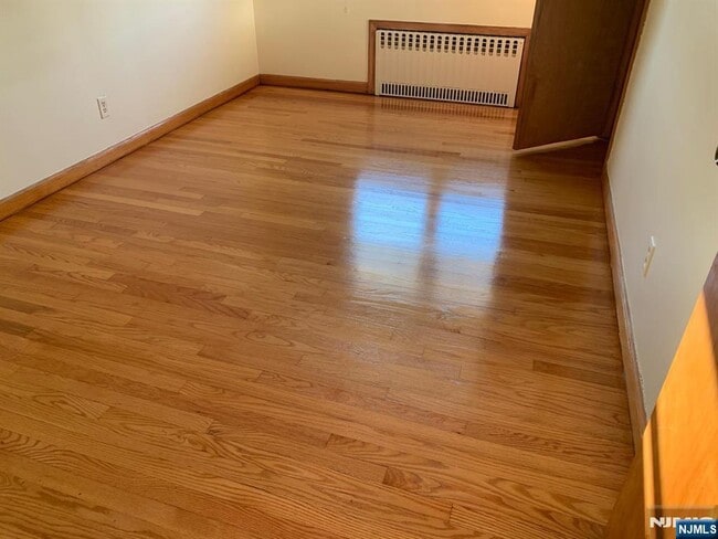 Building Photo - 225 Desoto Pl