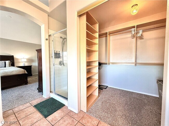 Building Photo - 8436 Orchard Ridge Ave