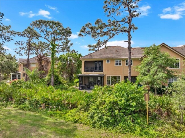 Building Photo - 8204 Villa Grande Ct