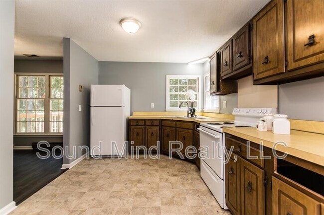 Building Photo - 2413 Keith Dr