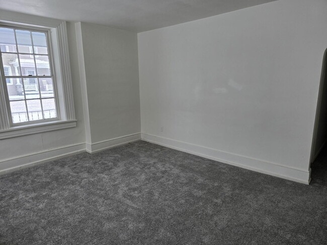 Building Photo - "Charming 1-Bedroom Oasis in the Heart of Mechanicsburg – Perfect for City Living!"