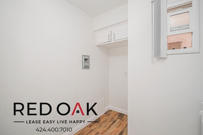 Building Photo - 840 S Carondelet St