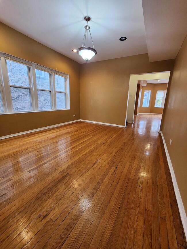 Building Photo - 7835 S Saginaw Ave