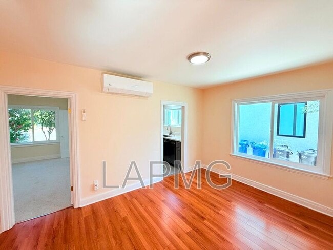 Building Photo - 714-716 El Centro Street