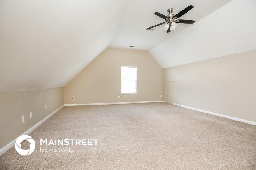 Building Photo - 1013 Matheus Dr