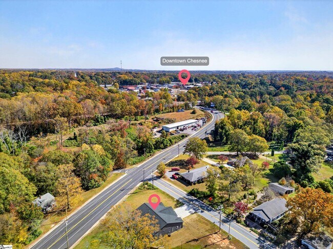 Building Photo - 404 Fairfield St