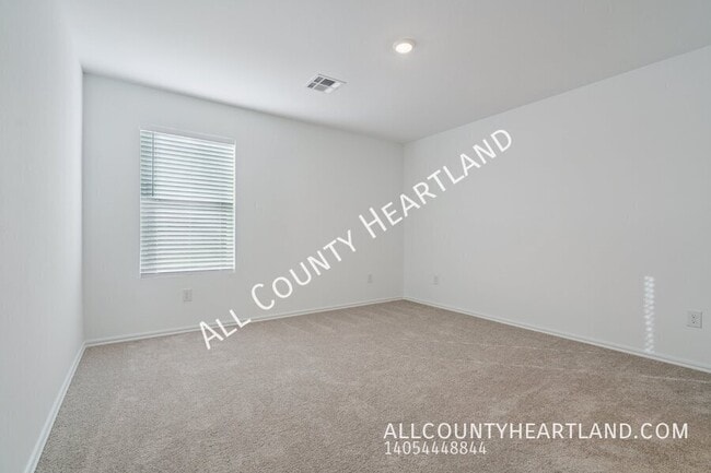 Building Photo - 12112 SW 36th St