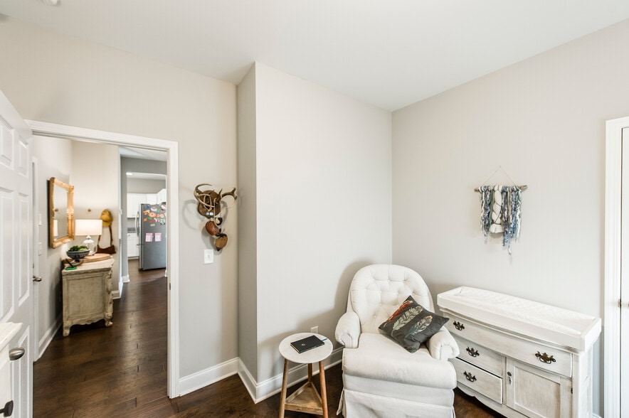 Building Photo - 1048 Westgate Dr