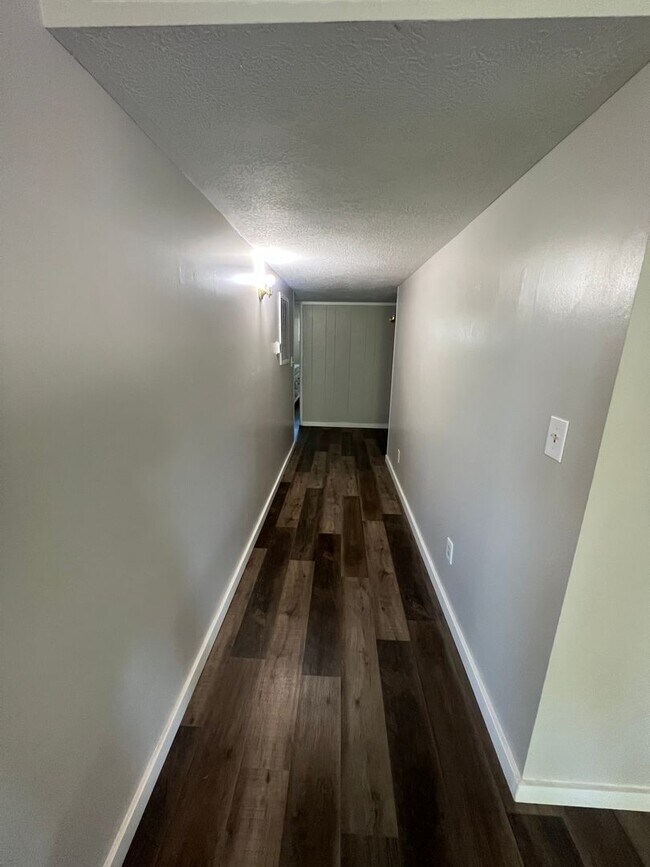 Building Photo - 419 S 100 E