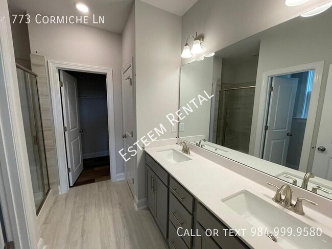 Building Photo - 773 Cormiche Ln