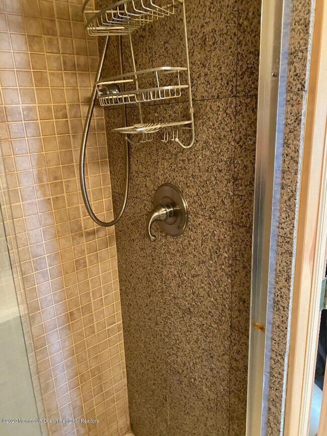 Building Photo - 1515 Boulevard