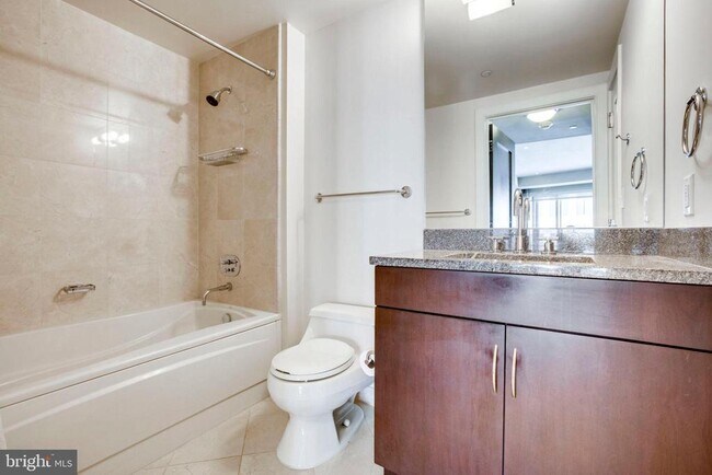 Building Photo - 1111 19th St N