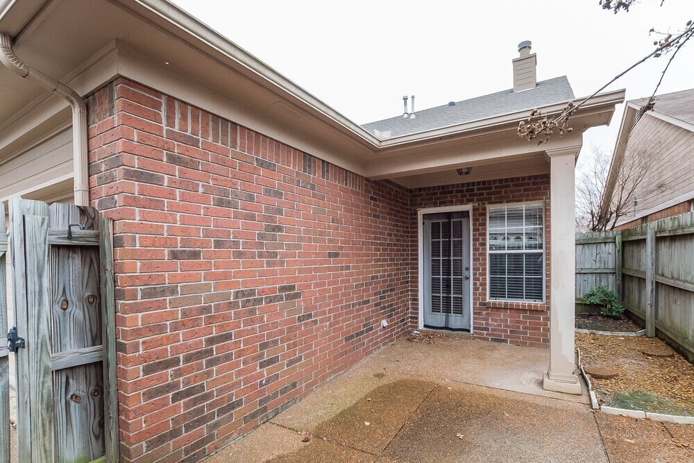 Building Photo - 622 W Ashley Glen Cir