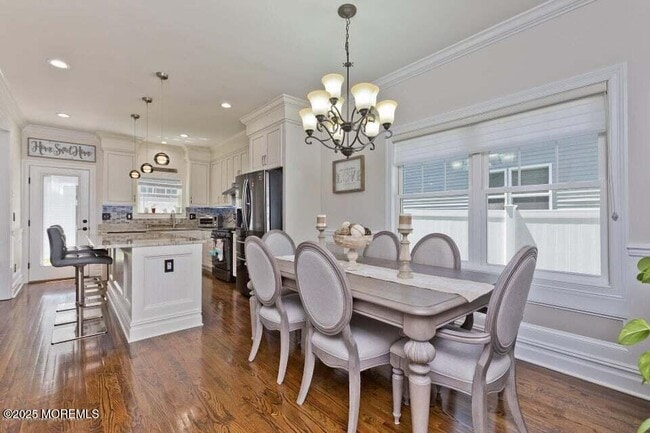 Building Photo - 136 Lippincott Ave