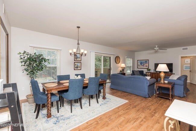 Building Photo - 945 Registry Blvd