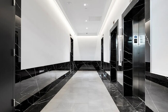 Building Photo - 91-09 Roosevelt Avenue