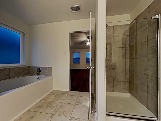 Building Photo - 16706 N Whimbrel Cir
