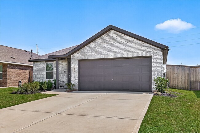 Building Photo - 6326 Linden Leaf Dr