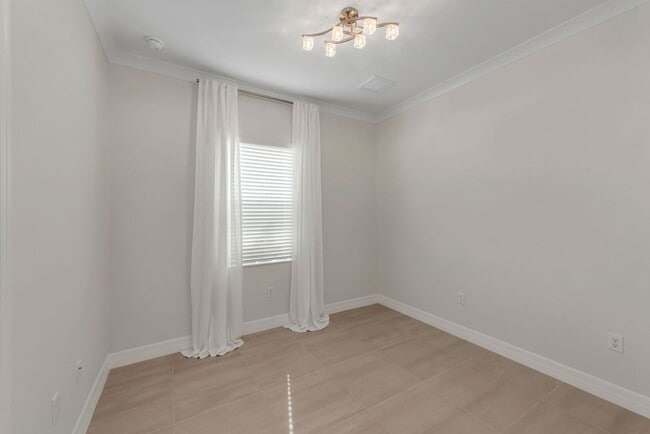Building Photo - Vista at WildBlue ~ Pool Home Ready to Rent