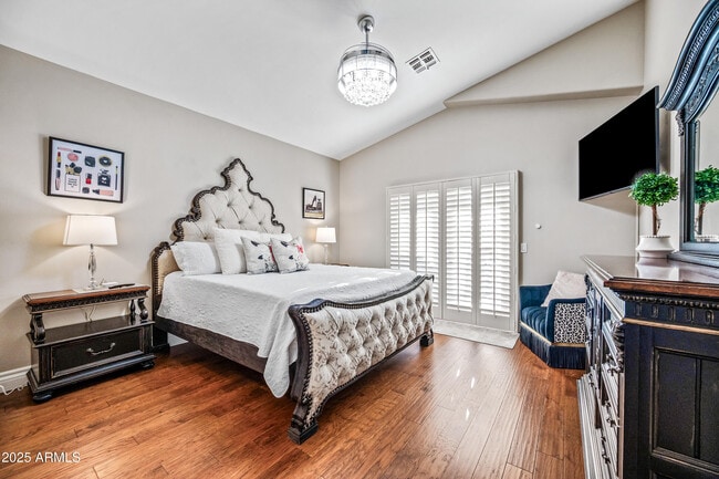 Building Photo - 1817 E Willow Tree Ct