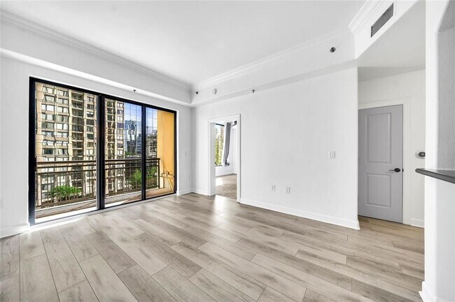 Building Photo - 3445 Stratford Rd NE