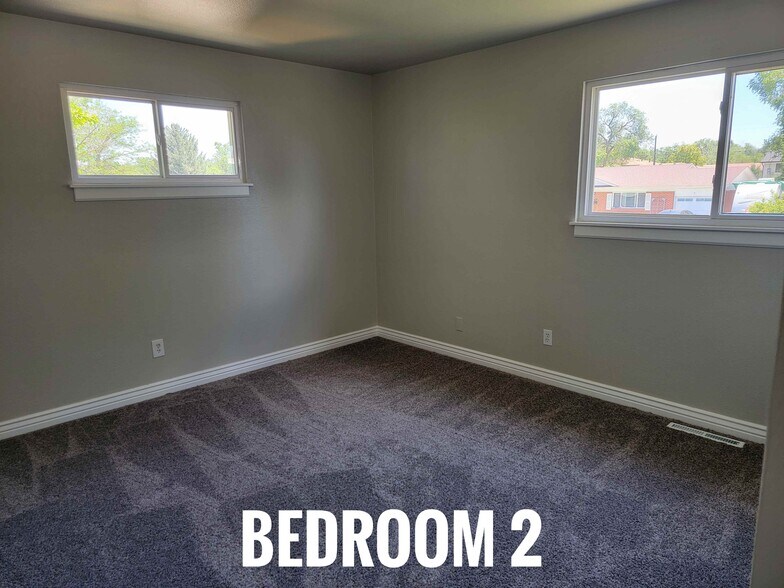 Building Photo - 1630 Shasta Dr