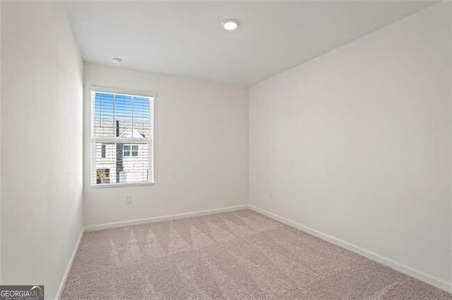 Building Photo - 541 Magnolia Cir