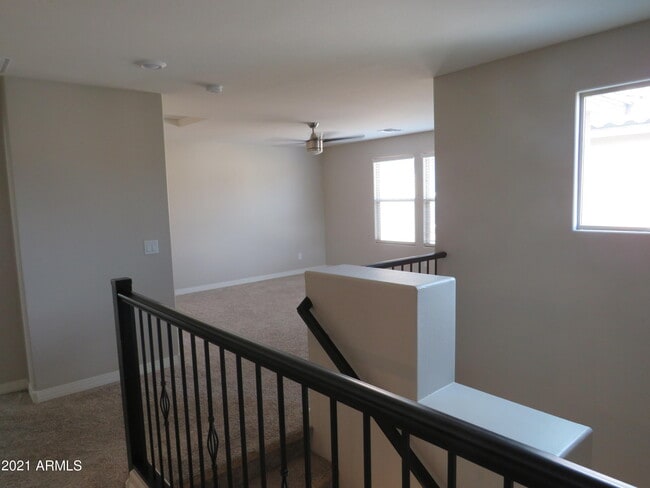 Building Photo - 40537 W Helen Ct