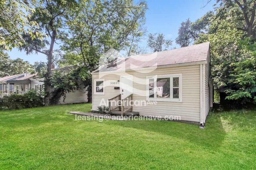 Building Photo - 3062 N Tacoma Ave