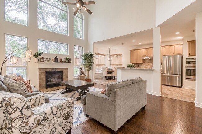 Building Photo - Beautiful Walker Ranch 2 Story Home. This location is fabulous, located off Bitters and Blanco