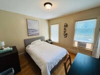 Building Photo - 7 Hope St