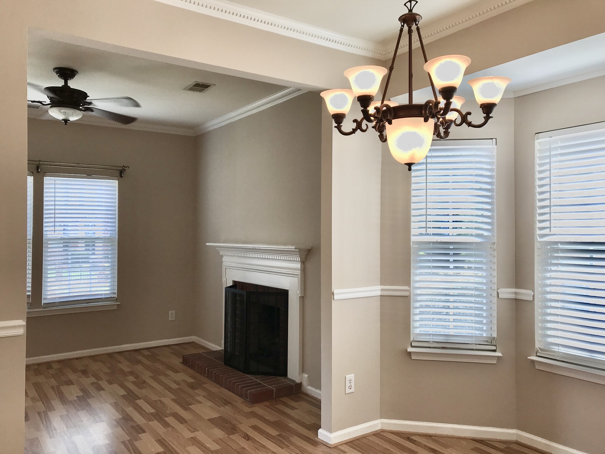 Building Photo - 18651 Shawnee Ridge Rd