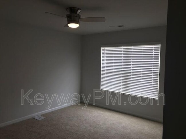 Building Photo - 3526 Firestone Dr